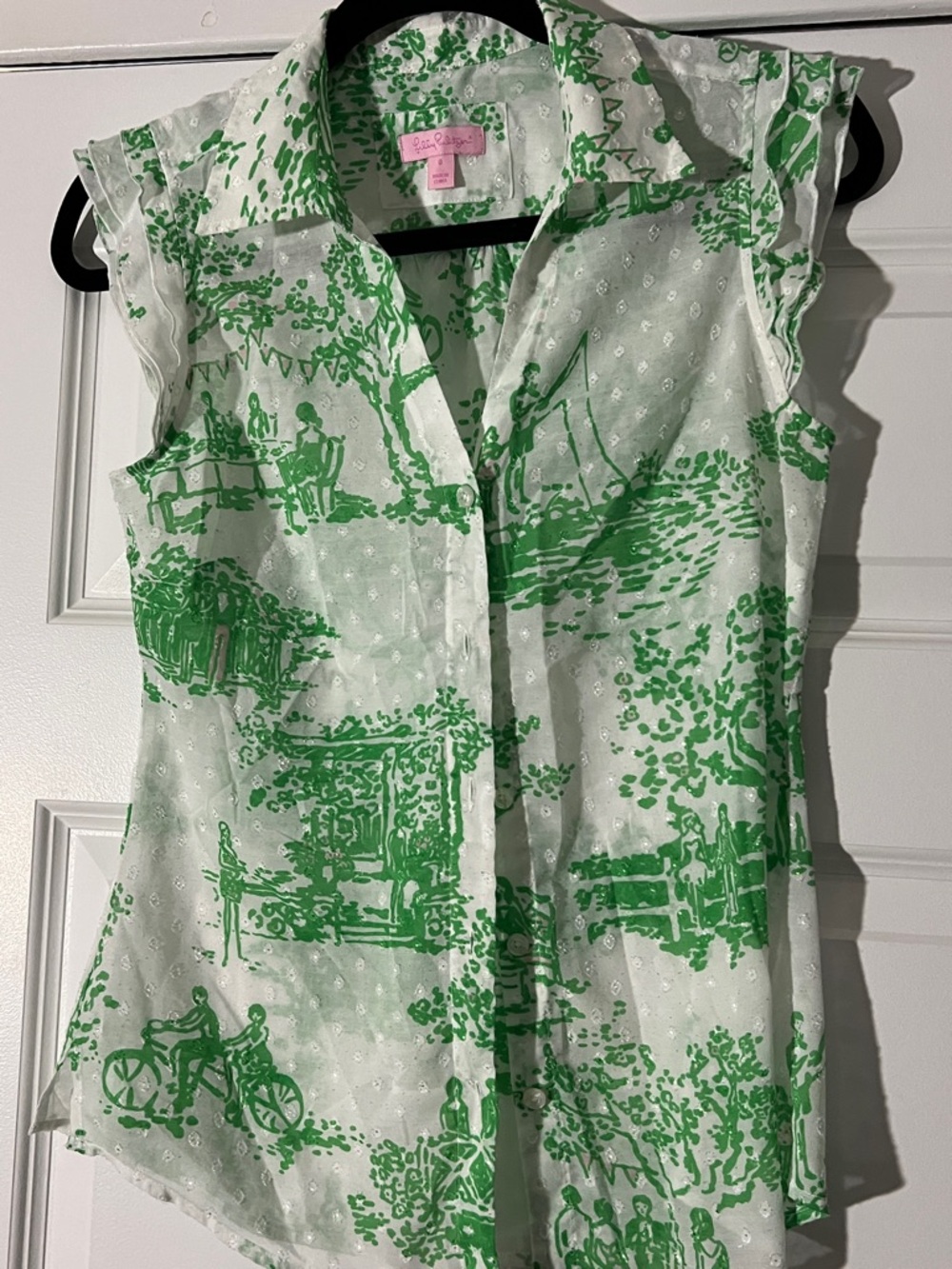 Lilly Pulitzer White Sleeveless Scenic Print Button-Up Blouse